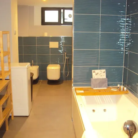 Πανσιόν Springs Loft Candelo